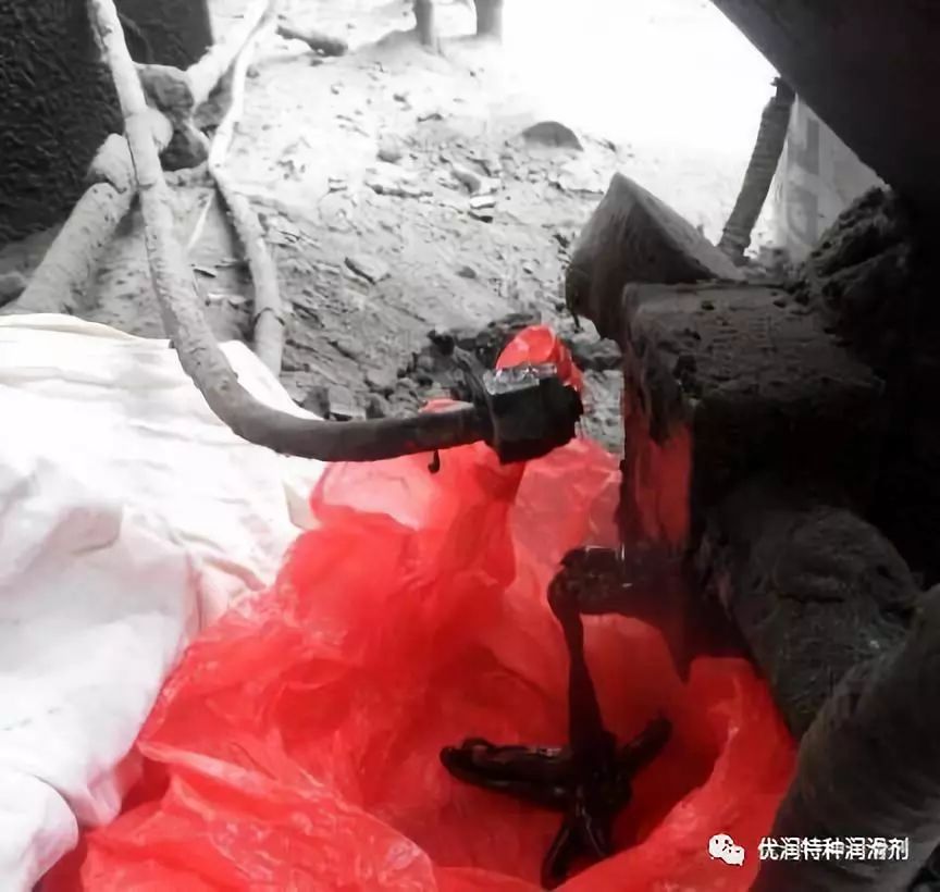 轴承盖端面凹槽的作用_轴承盖端面_轴承的端盖