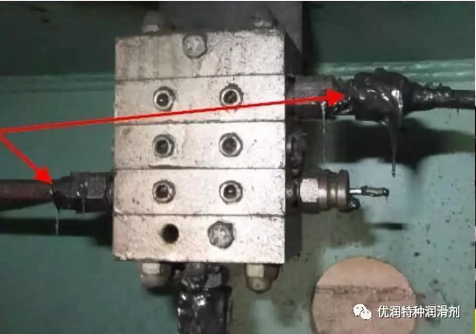 轴承盖端面_轴承盖端面凹槽的作用_轴承的端盖